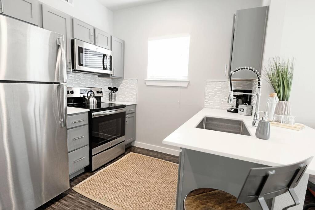 The Kozy Urban Dallas Flat Buitenkant foto