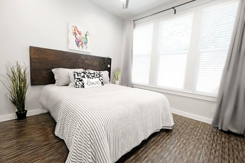 The Kozy Urban Dallas Flat Buitenkant foto