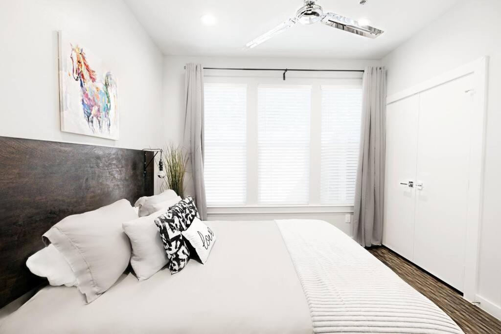 The Kozy Urban Dallas Flat Buitenkant foto